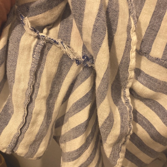 Alice + Olivia Doyle Peplum Top, Slub Linen blue stripe and trumpet sleeve - Picture 9 of 11